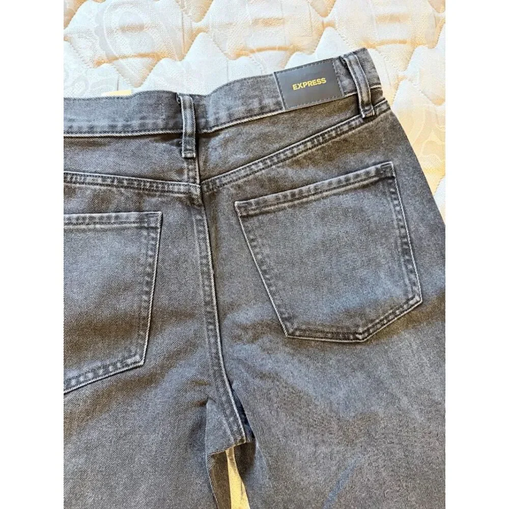 Express ‘70s Flare Mid Rise Jeans Size 6S – Dark Gray NWT Women’s